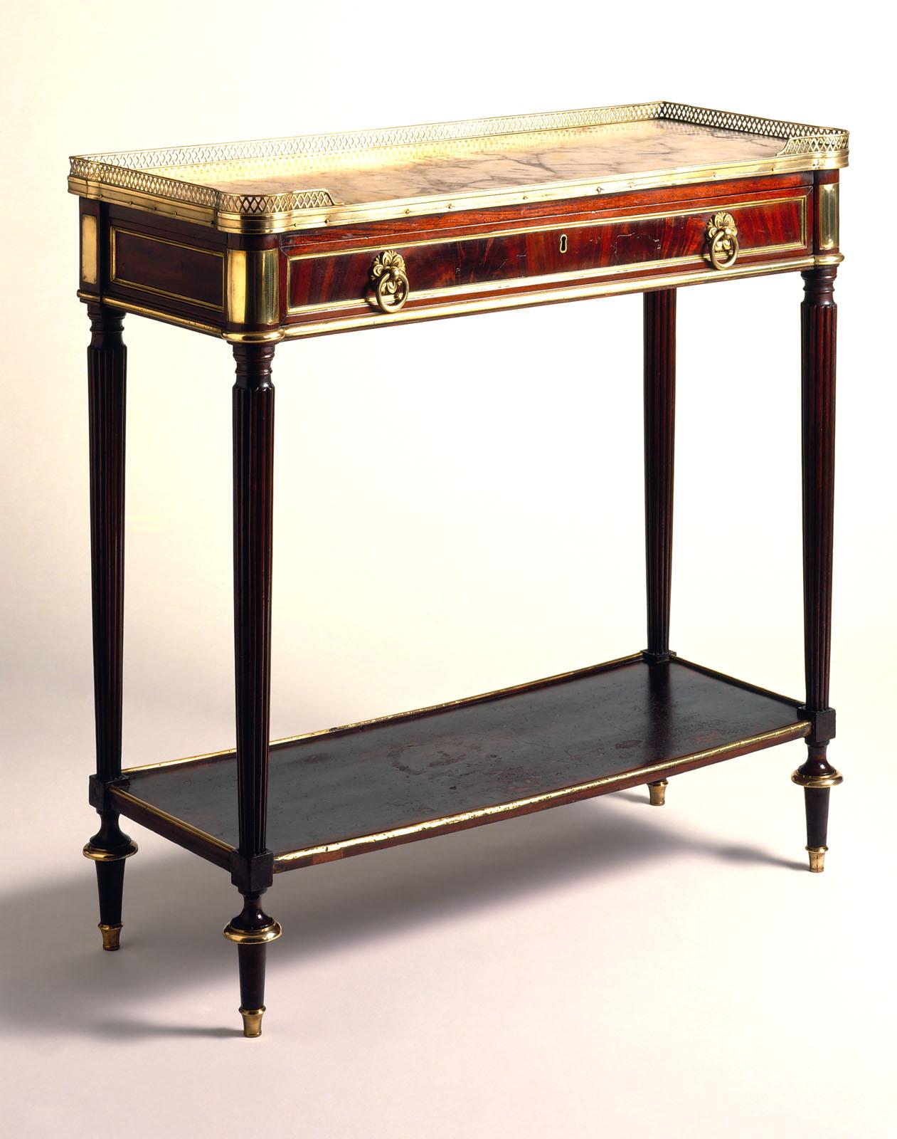 1961.1693 Table
