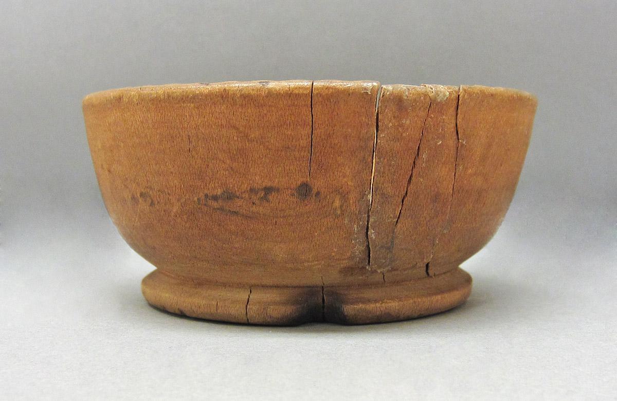 1961.1735, Butter mold, side 1