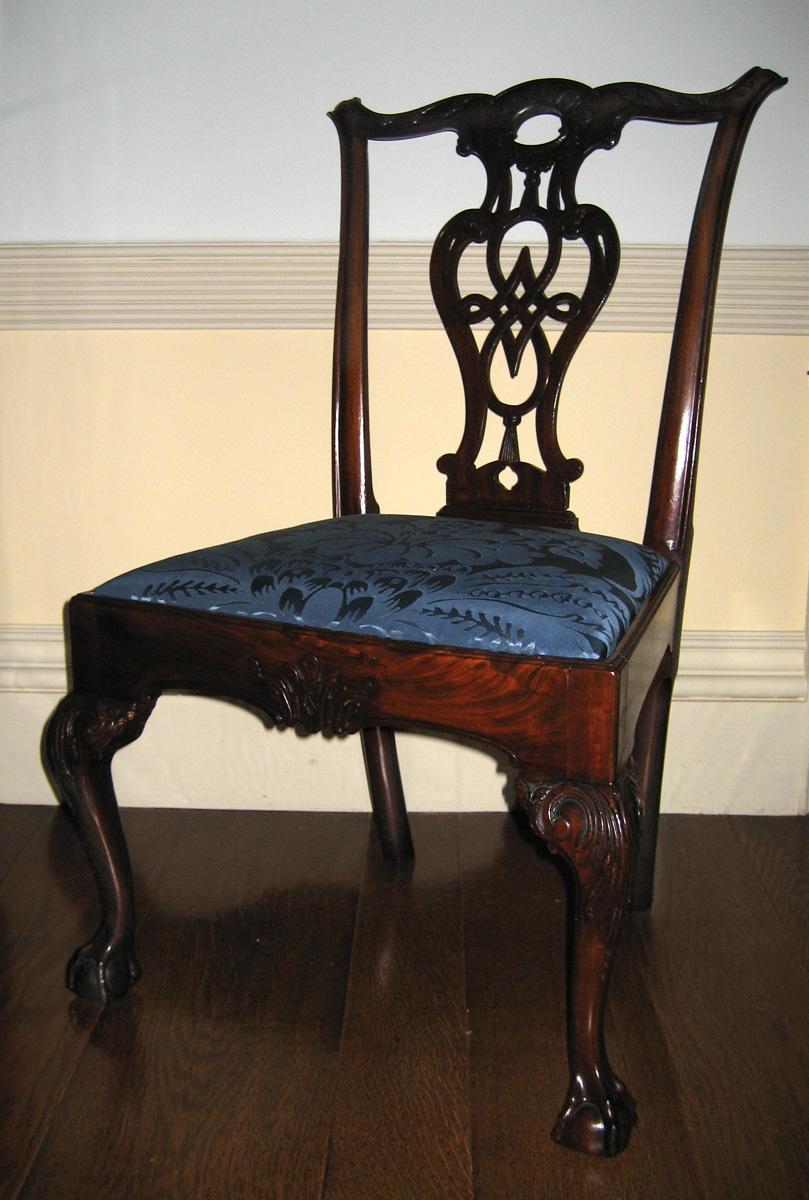 1962.0019.001 Chair with unnumbered slip seat view 1