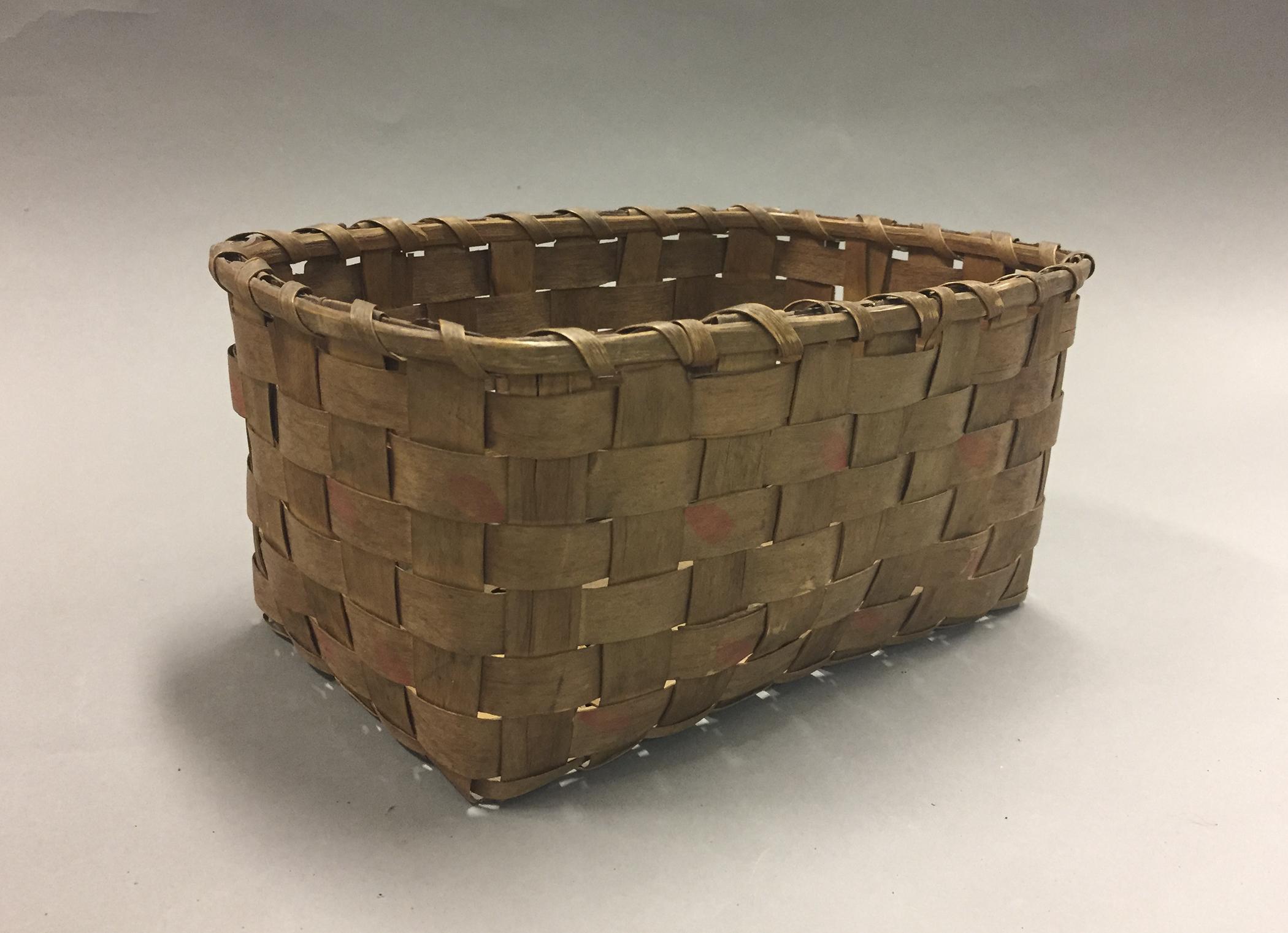 1962.0039 Basket, view 2