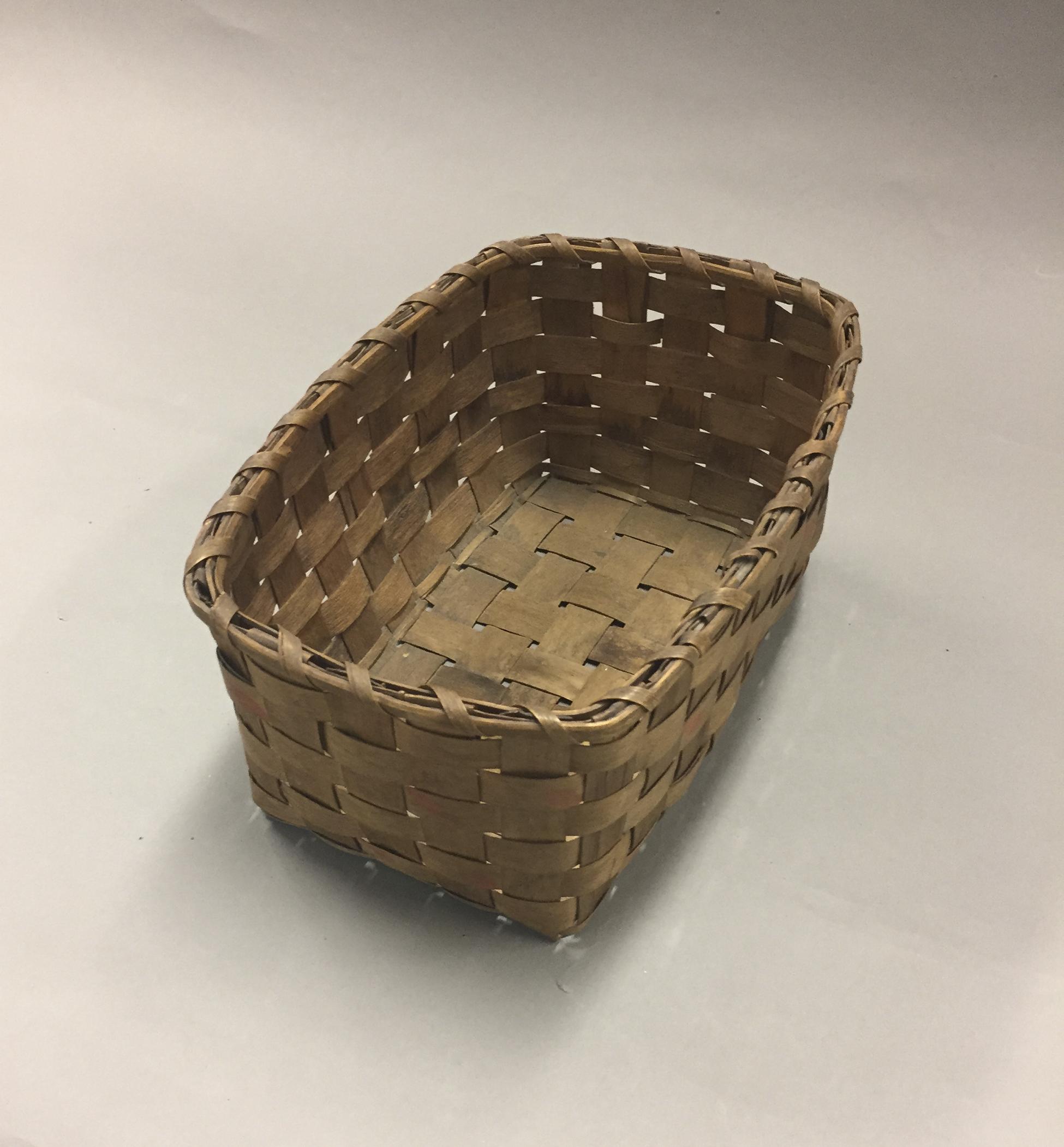 1962.0039 Basket, view 3