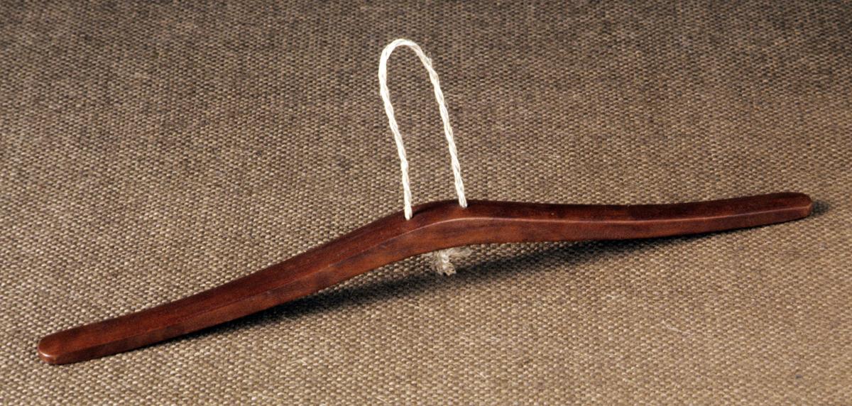 1962.0042 Clothes Hanger
