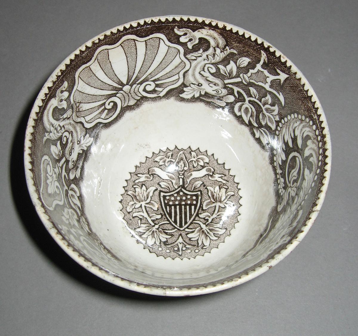 1955.0065.002 A Teabowl, interior