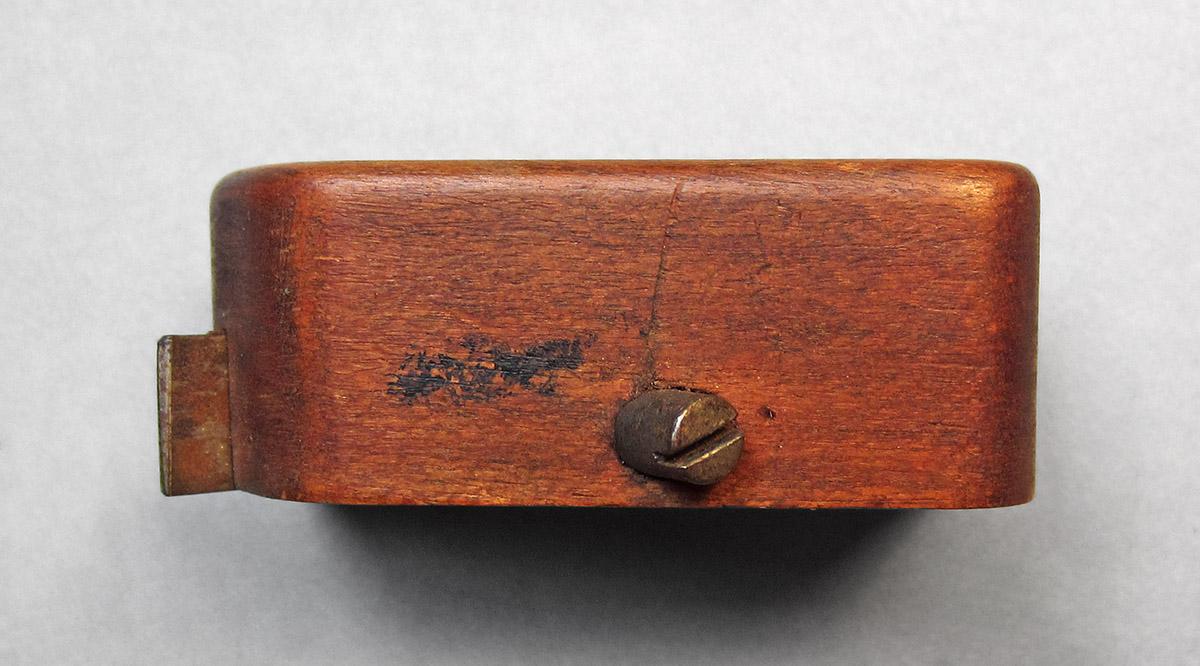 1962.0060, Rabbet plane, top