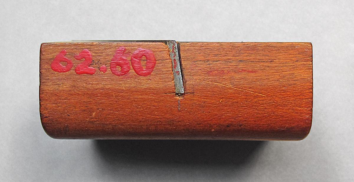 1962.0060, Rabbet plane, sole