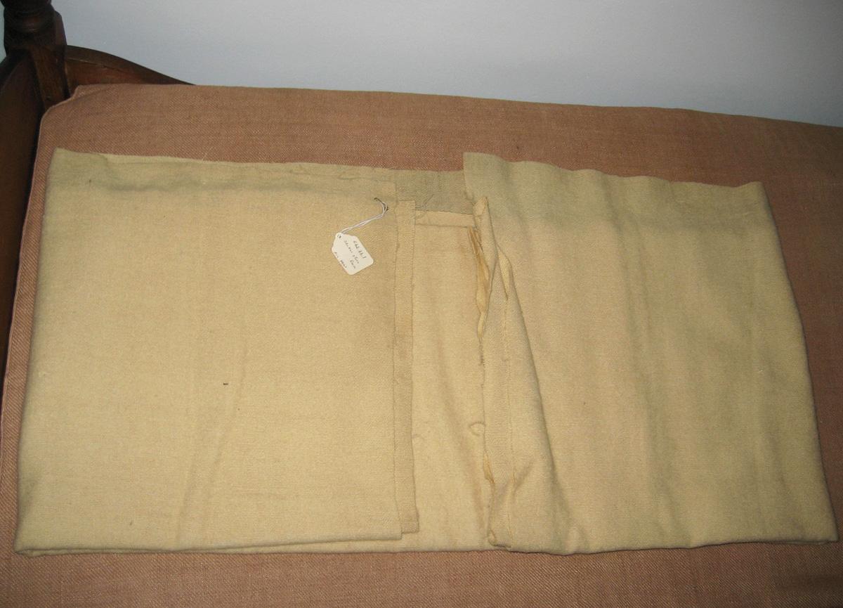 1962.0066.001 Blanket fragment