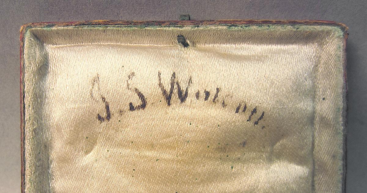 1962.0084 B, Case, Interior signature