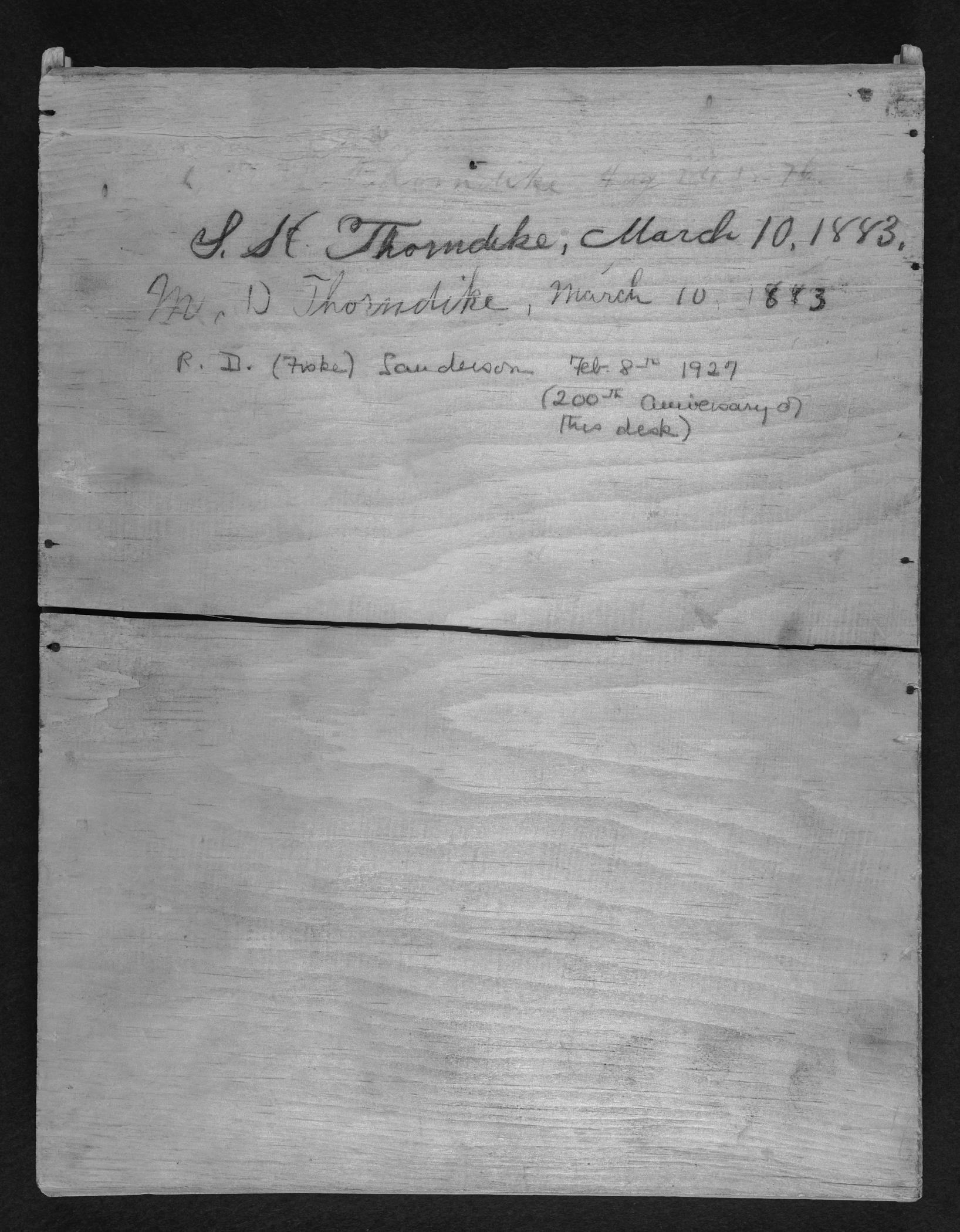 1962.0087 Desk and bookcase, detail 2, inscription, infrared reflectography