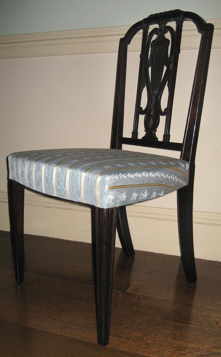 1962.0105.001 Chair