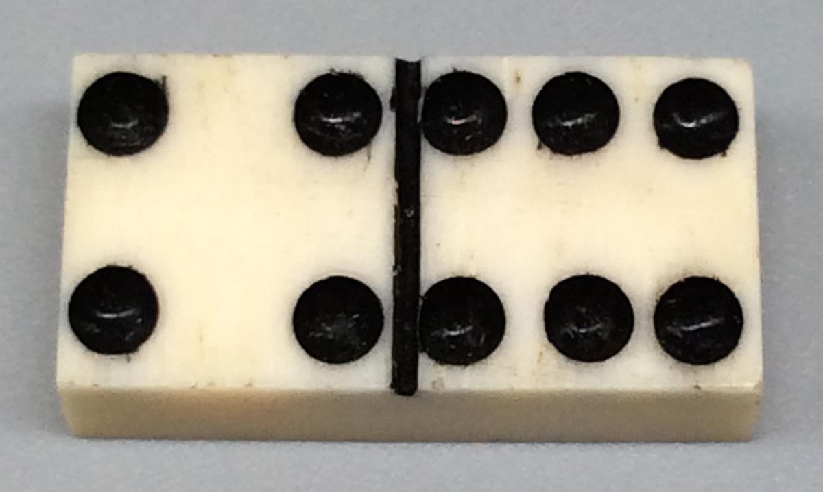 1962.0111.026 Domino, view 1