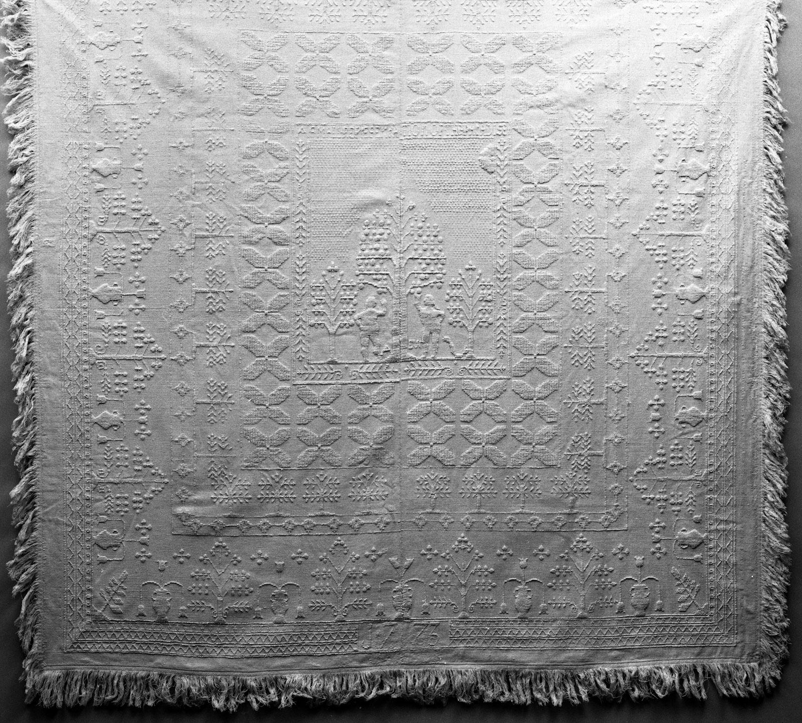 1962.0123 Bedcover