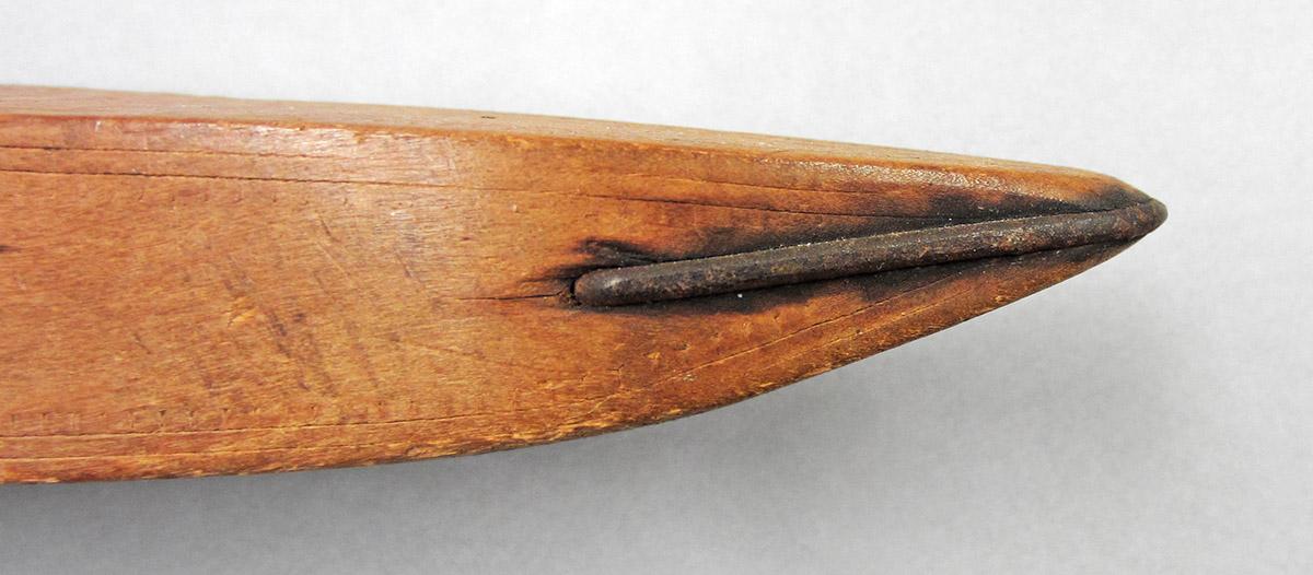 1962.0130, Shuttle, end detail