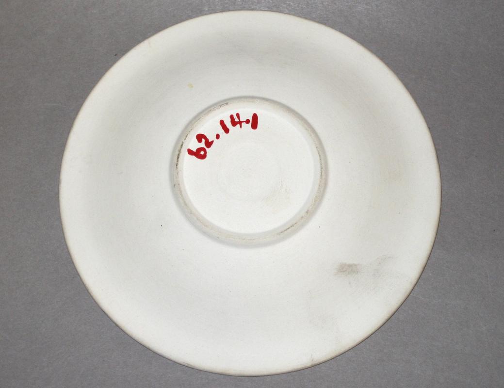 1962.0141 Dish (underside)