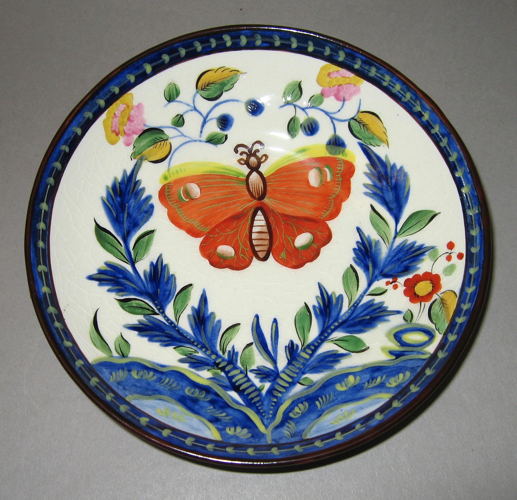 1962.0148 Pearlware saucer