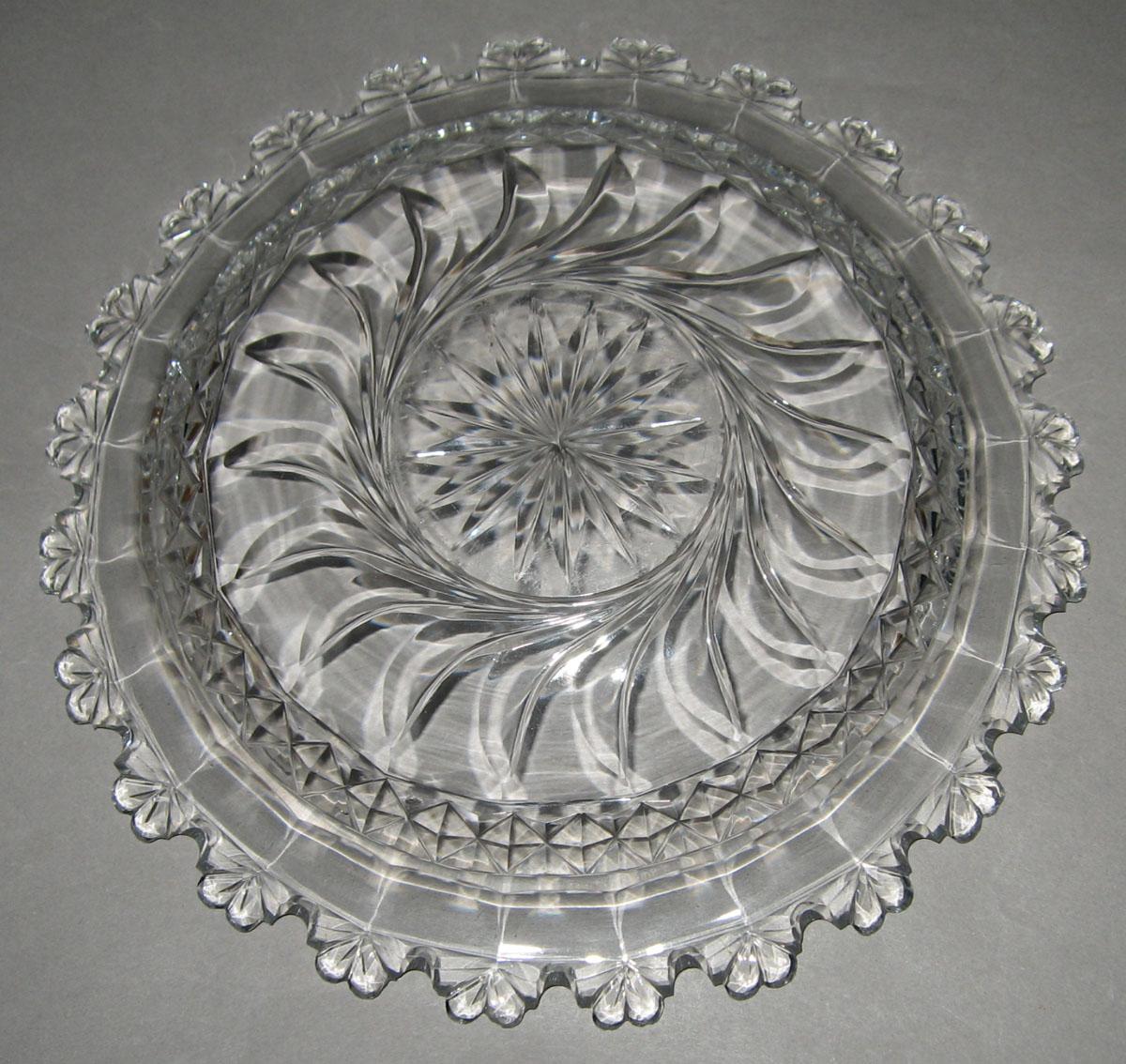 1962.0154.002 Glass plate (underside)