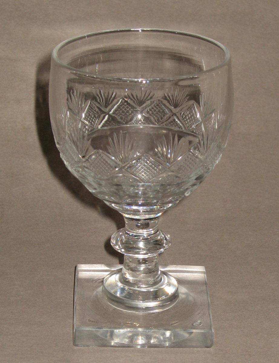 1962.0157.007 Lead glass wineglass
