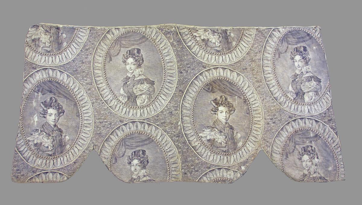 1962.0195.002 Textile, printed obverse