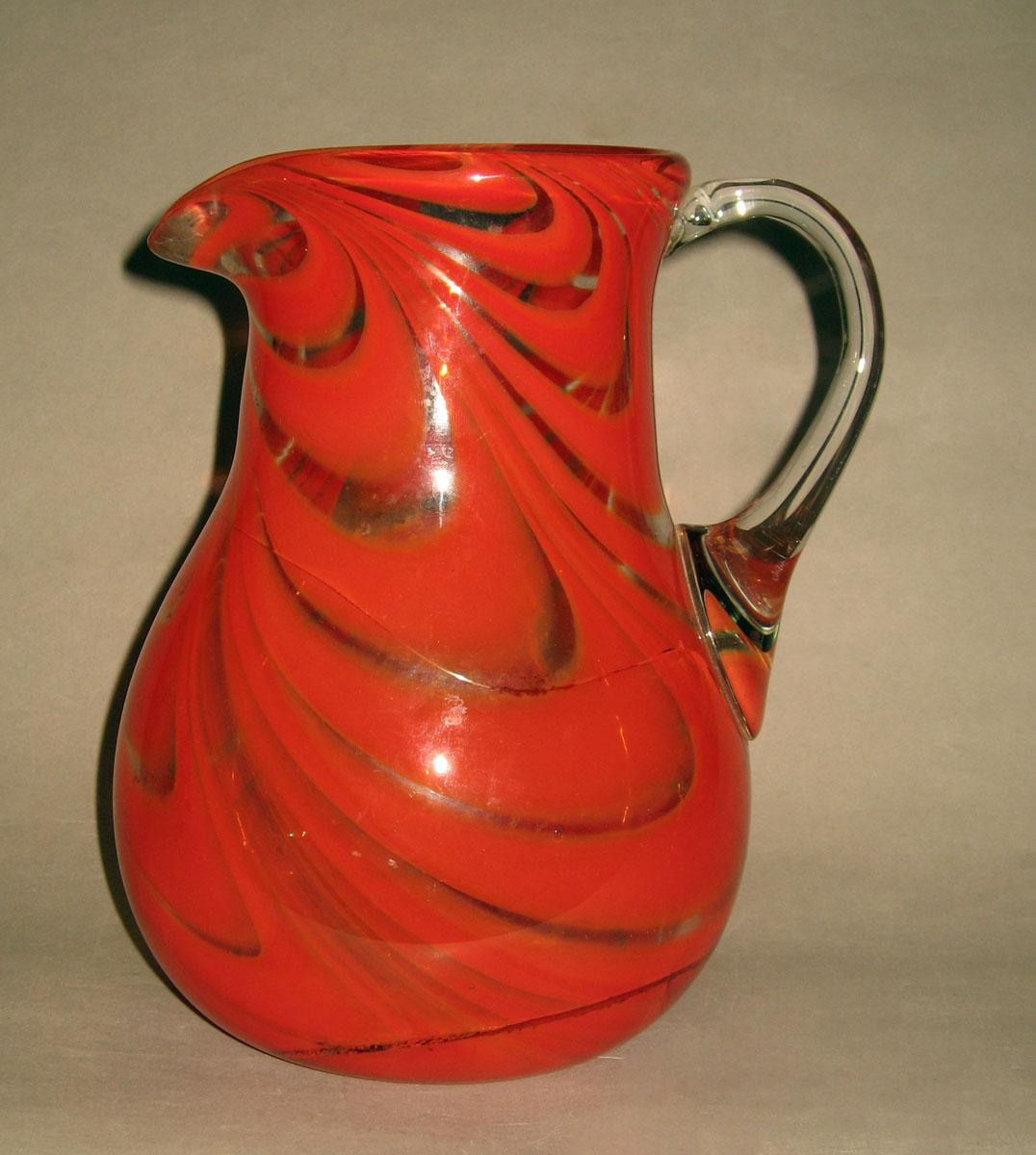 1962.0227 Glass jug