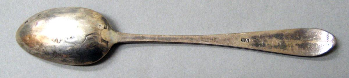 1962.0240.007 Silver Spoon underside
