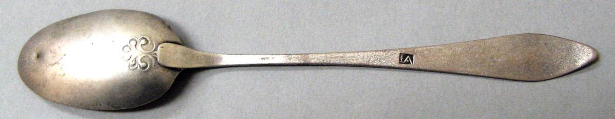 1962.0240.010 Silver Spoon underside
