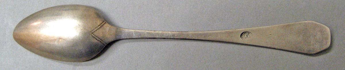 1962.0240.014 Silver Spoon underside