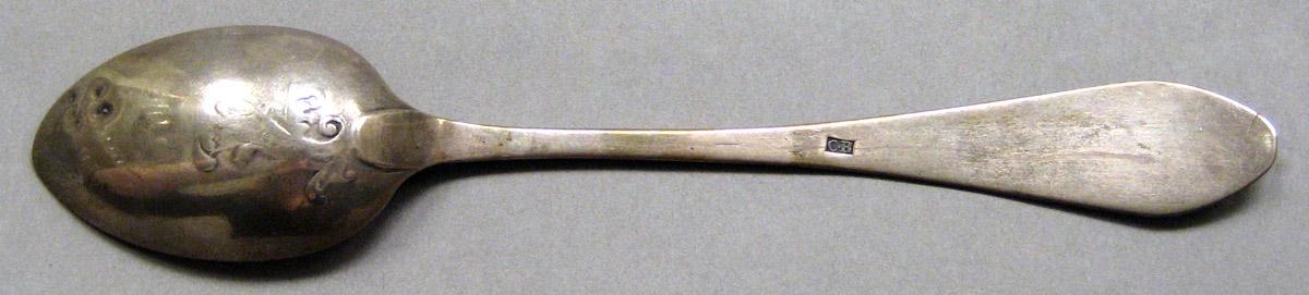1962.0240.039 Silver Spoon underside