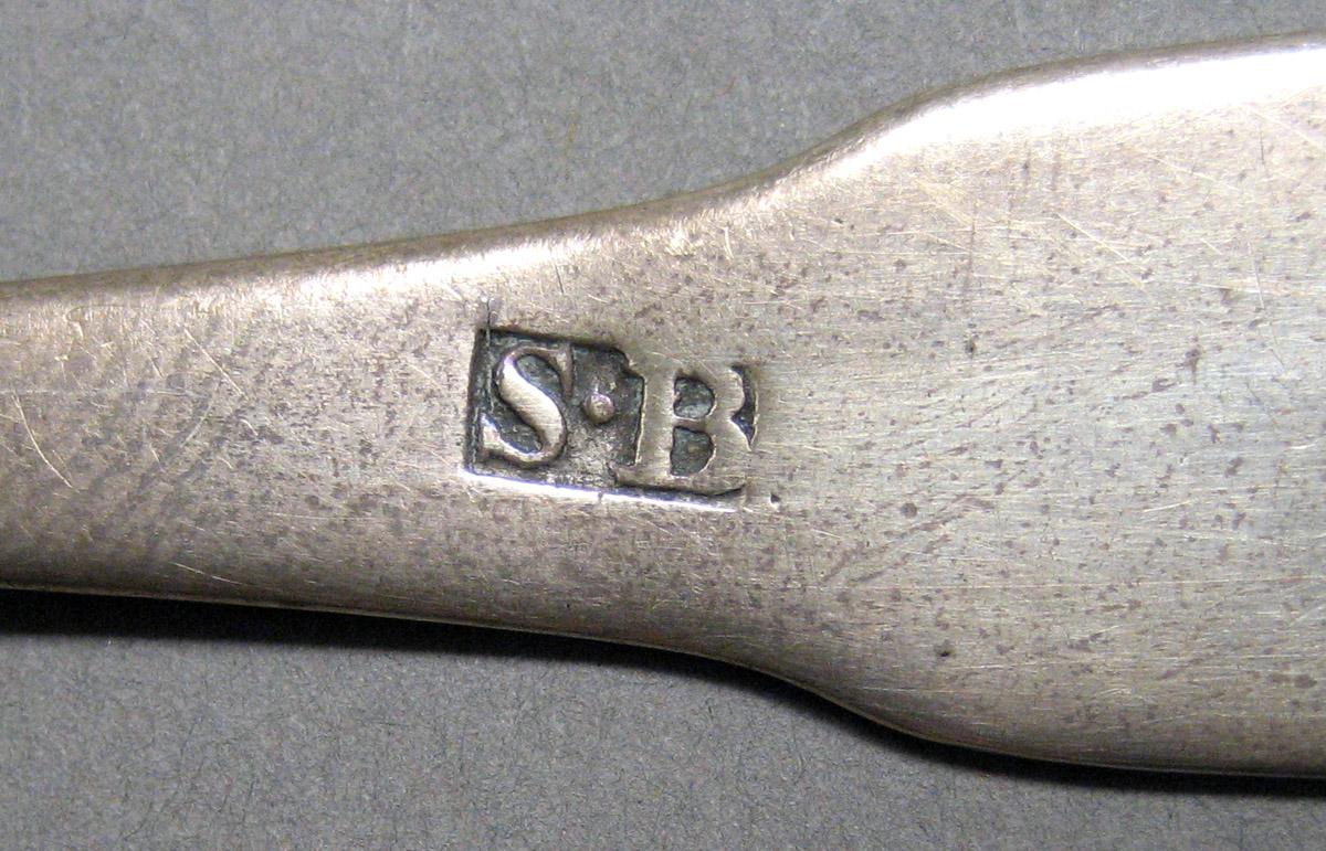 1962.0240.045 Silver Spoon mark