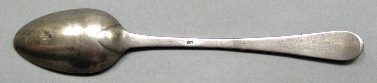 1962.0240.048 Silver Spoon underside