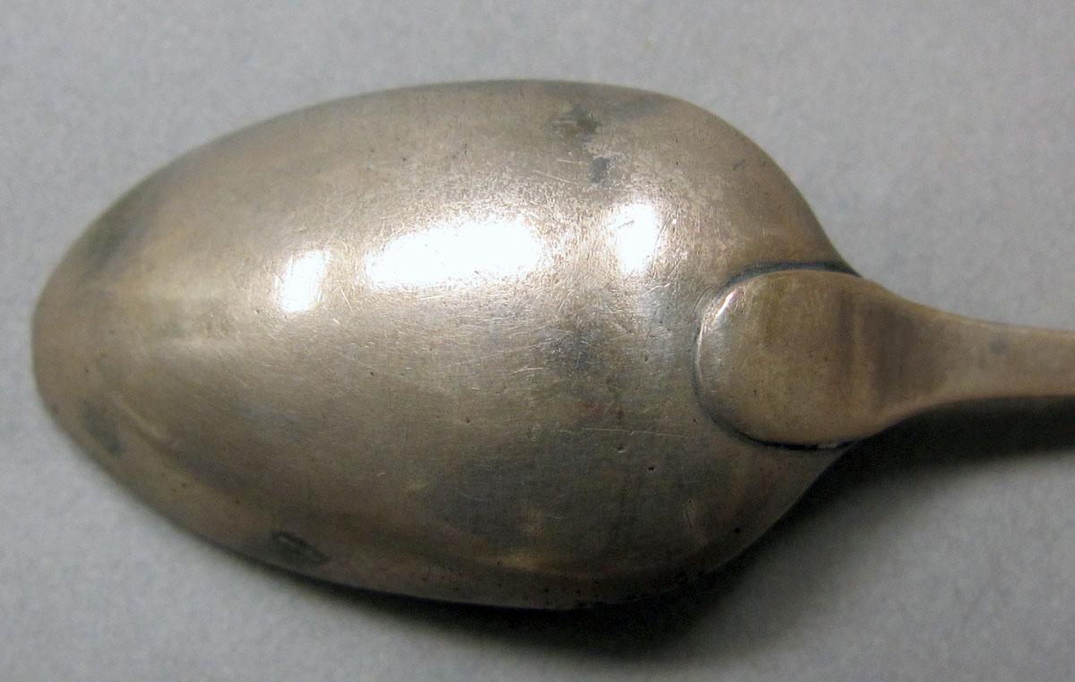 1962.0240.068 teaspoon underside bowl