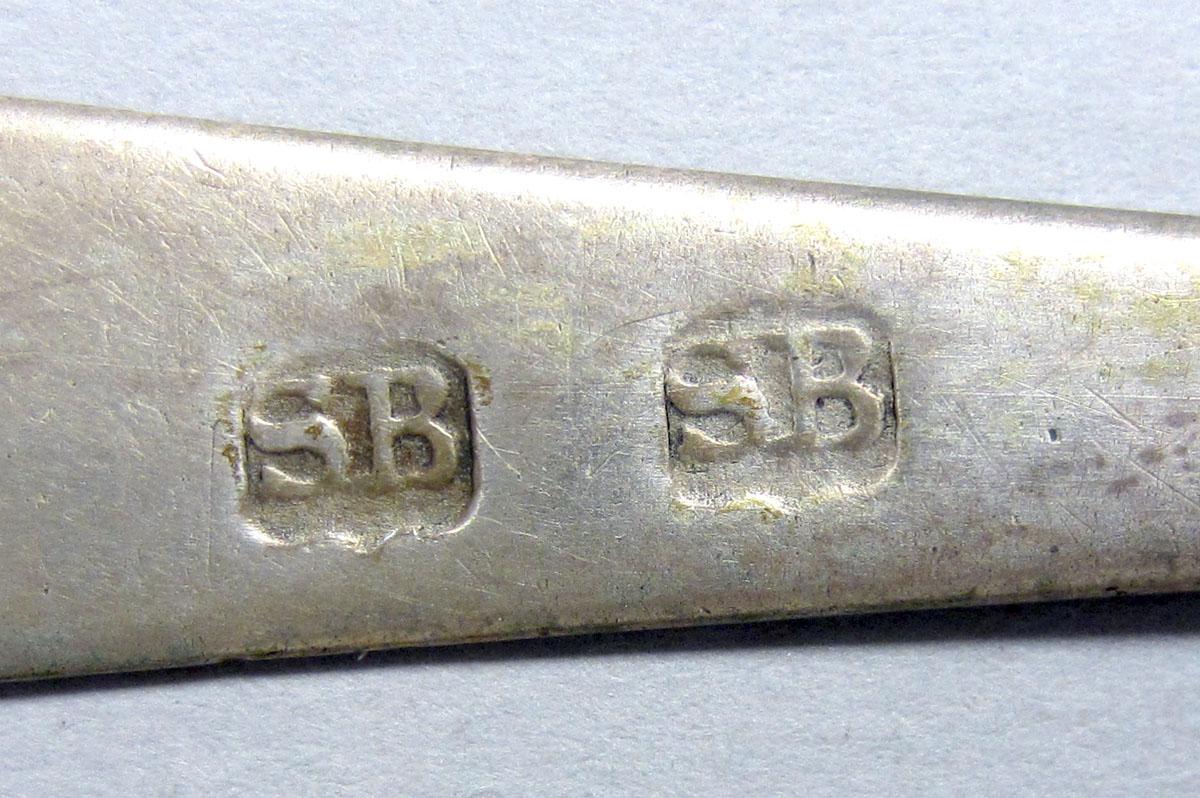 1962.0240.071 teaspoon marks