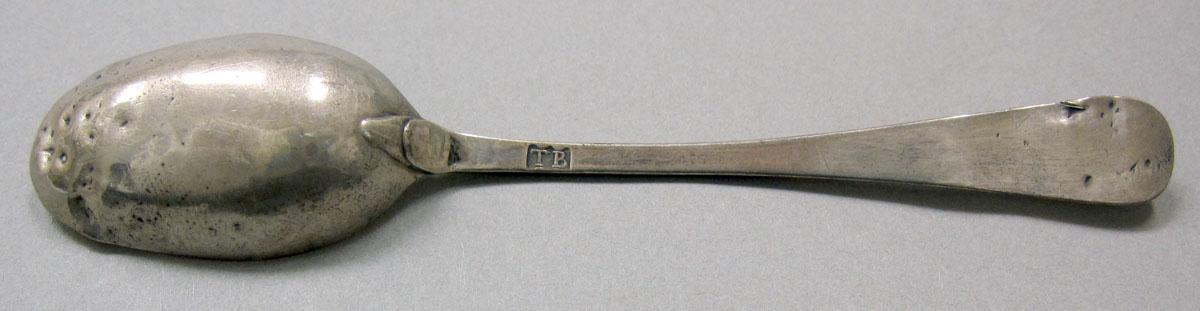 1962.0240.075 teaspoon underside