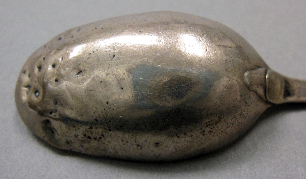 1962.0240.075 teaspoon underside bowl