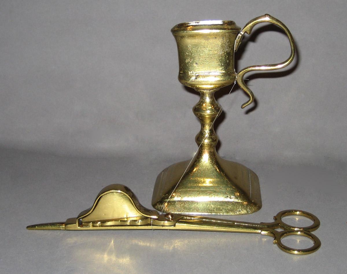 1955.0079.001, 1959.2601 Snuffer and snuffer stand
