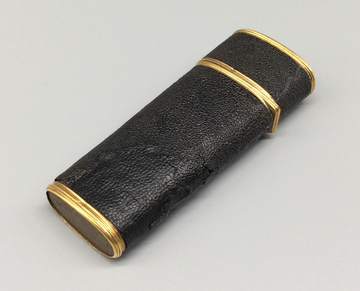 1955.0079.002 A- E Etui, view 2