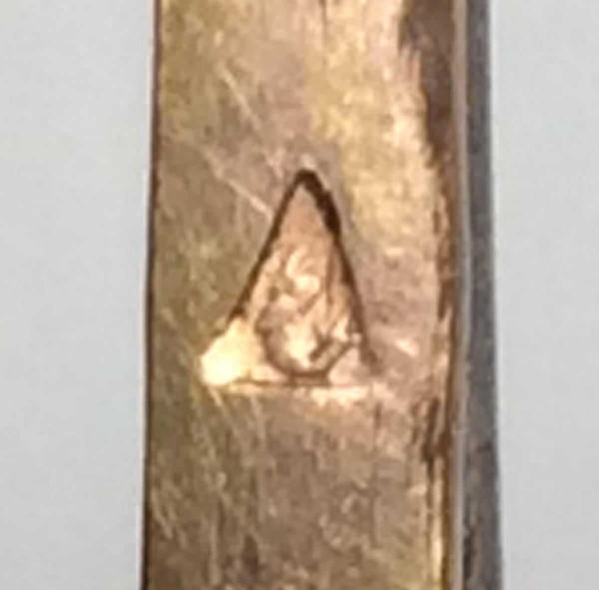 1955.0079.002 A- E Etui, detail 1