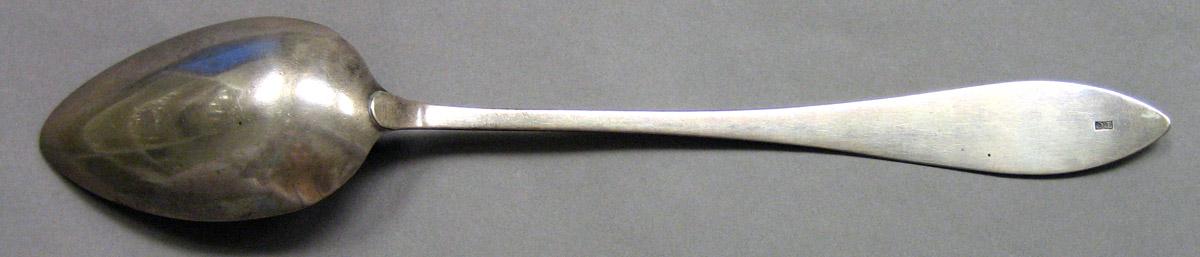 1962.0240.1003 Silver Spoon underside