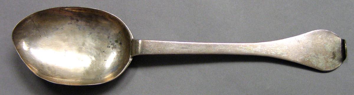 1962.0240.1006 Silver Spoon upper surface