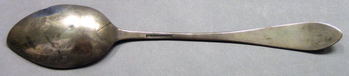 1962.0240.1008 Silver Spoon underside