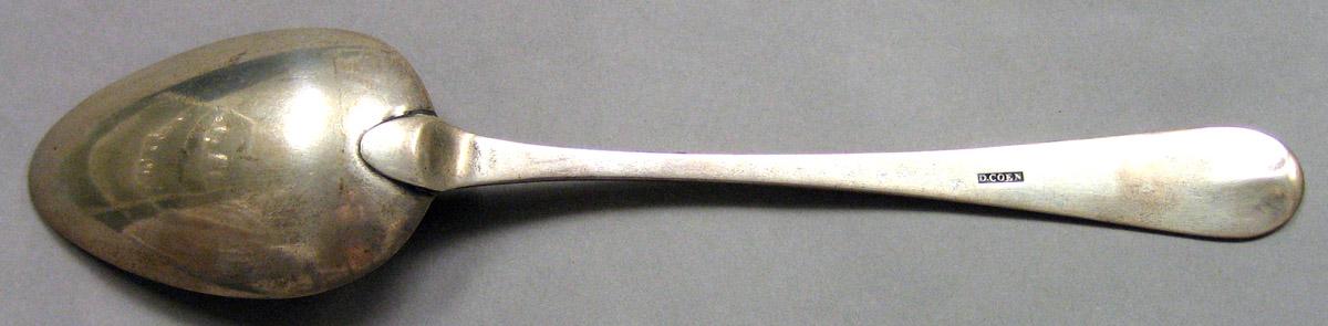 1962.0240.1025 Silver Spoon underside