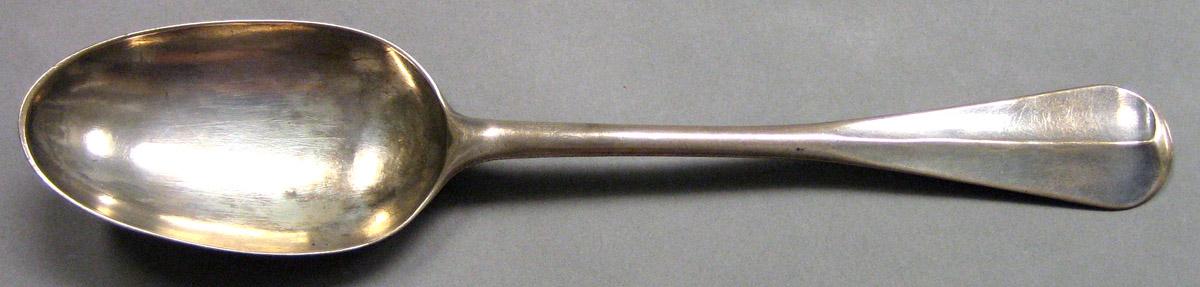 1962.0240.1031 Silver Spoon upper surface