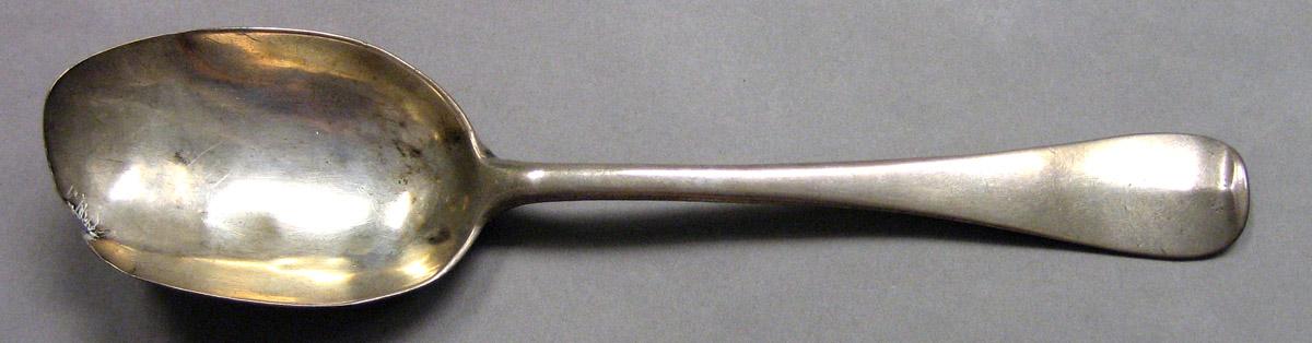 1962.0240.1035 Silver Spoon upper surface