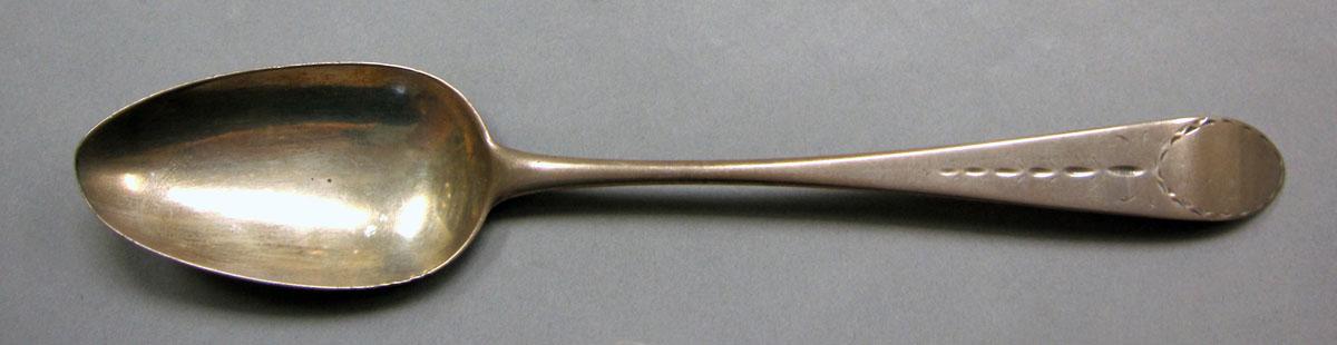 1962.0240.1045 Silver spoon upper surface
