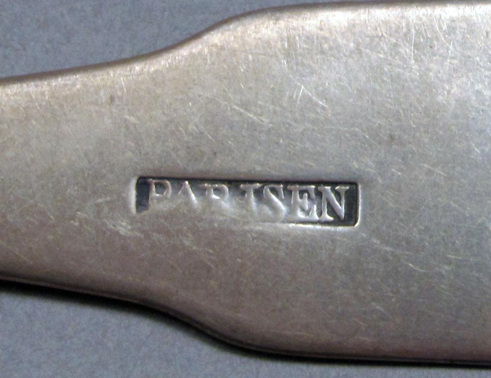 1962.0240.1053 Silver spoon mark