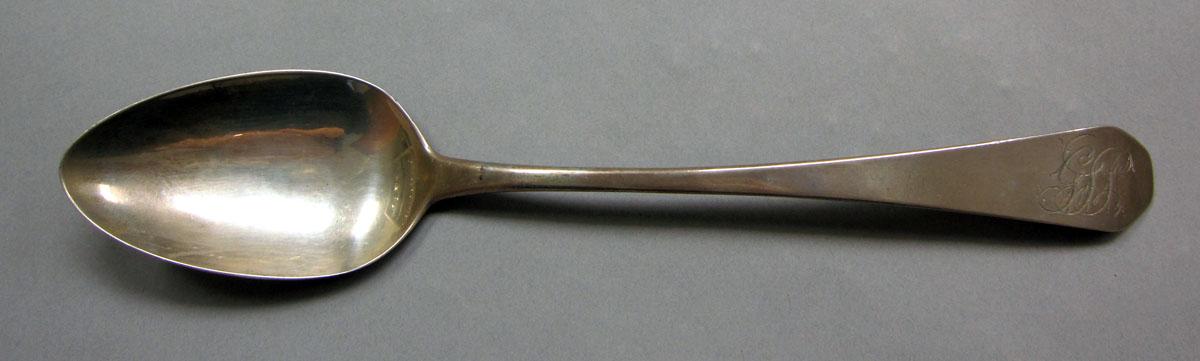 1962.0240.1057 Silver spoon upper surface
