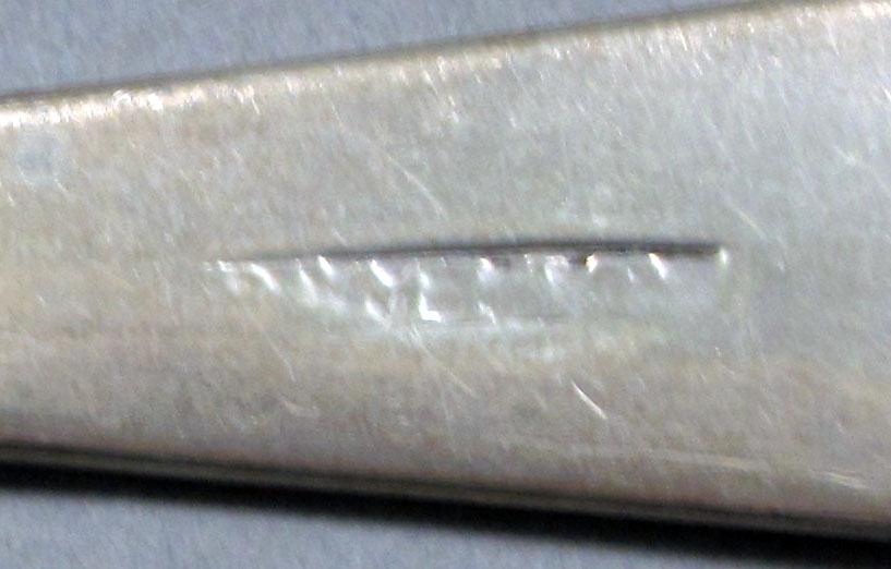 1962.0240.1057 Silver spoon mark