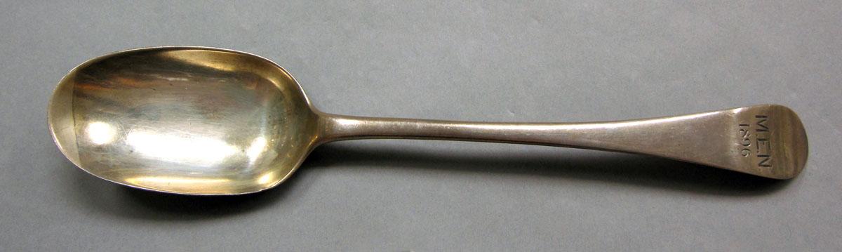 1962.0240.1074 Silver spoon upper surface