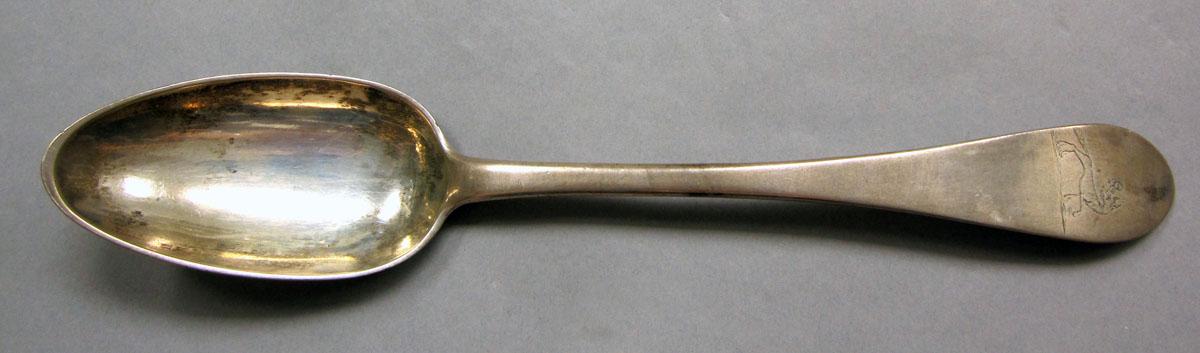 1962.0240.1075 Silver spoon upper surface