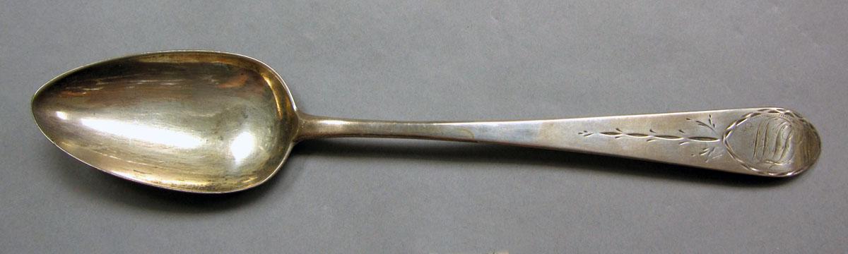 1962.0240.1076 Silver spoon upper surface