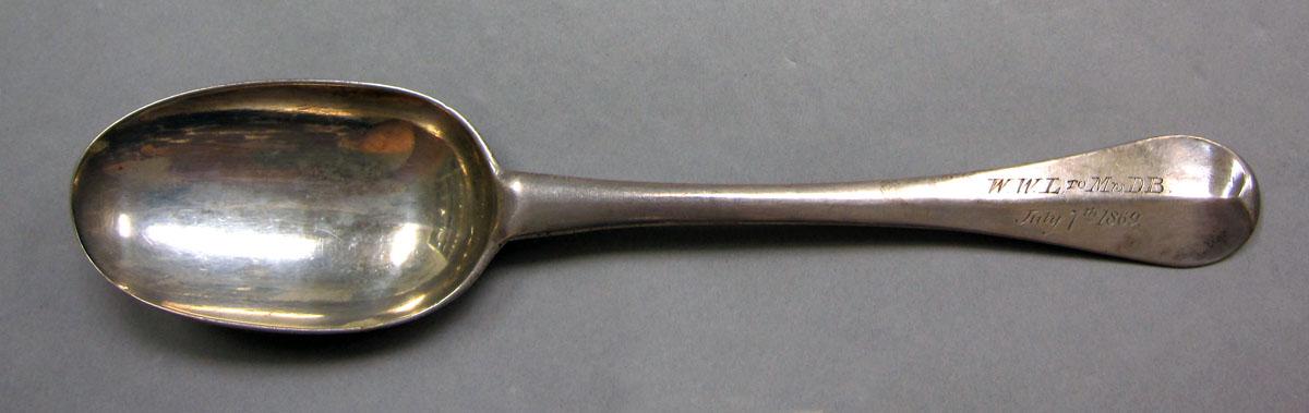 1962.0240.1077 Silver spoon upper surface