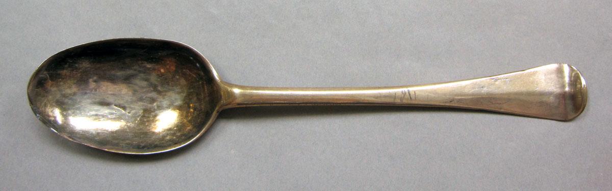 1962.0240.1078 Silver spoon upper surface